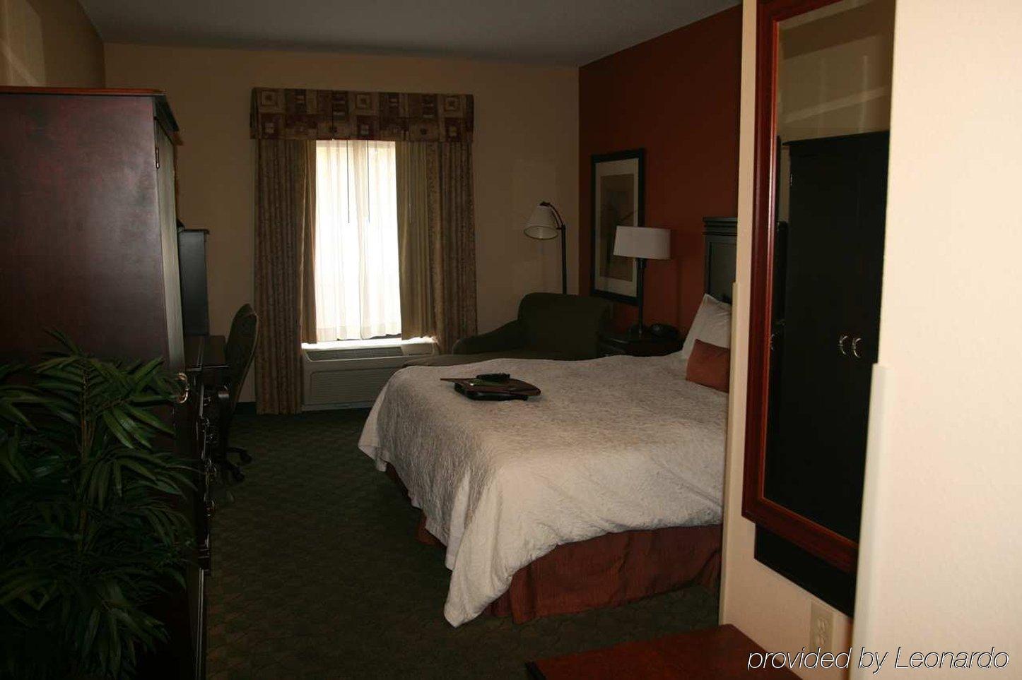 Hampton Inn & Suites מונסטר חדר תמונה